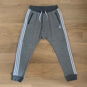 ADIDAS SWEATPANTS